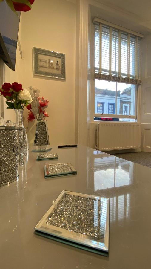 2 Notting Hill Portobello Road Amazing Location! 伦敦 外观 照片
